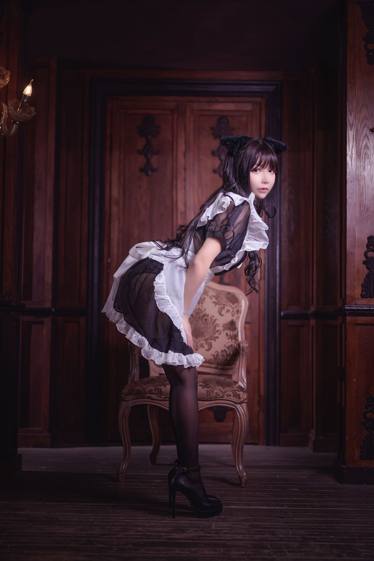 您好，是你点的黑絲貓咪女亻卜吗？