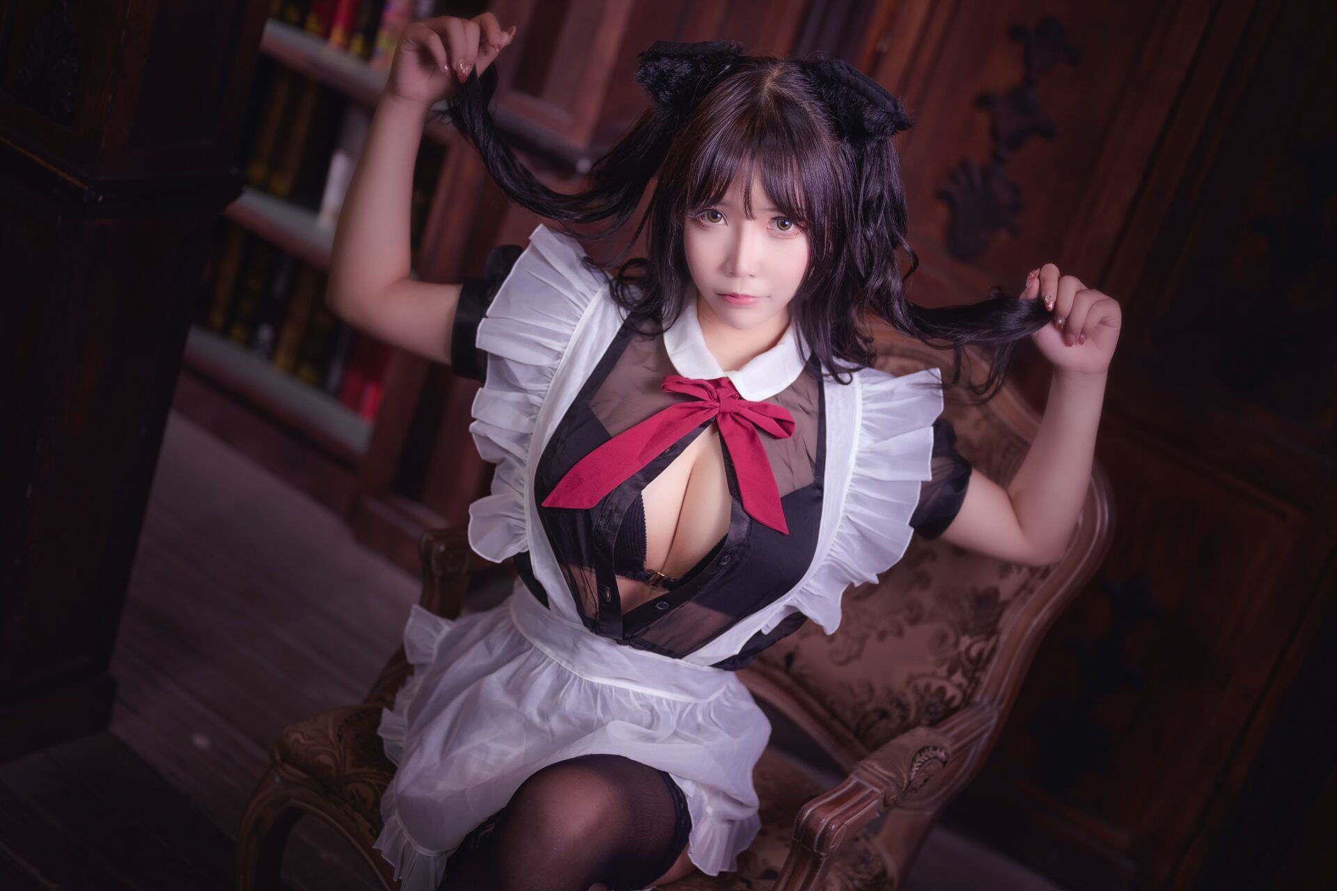 您好，是你点的黑絲貓咪女亻卜吗？